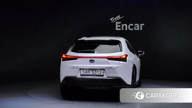 Lexus UX250h id 3139581 из Кореи 14