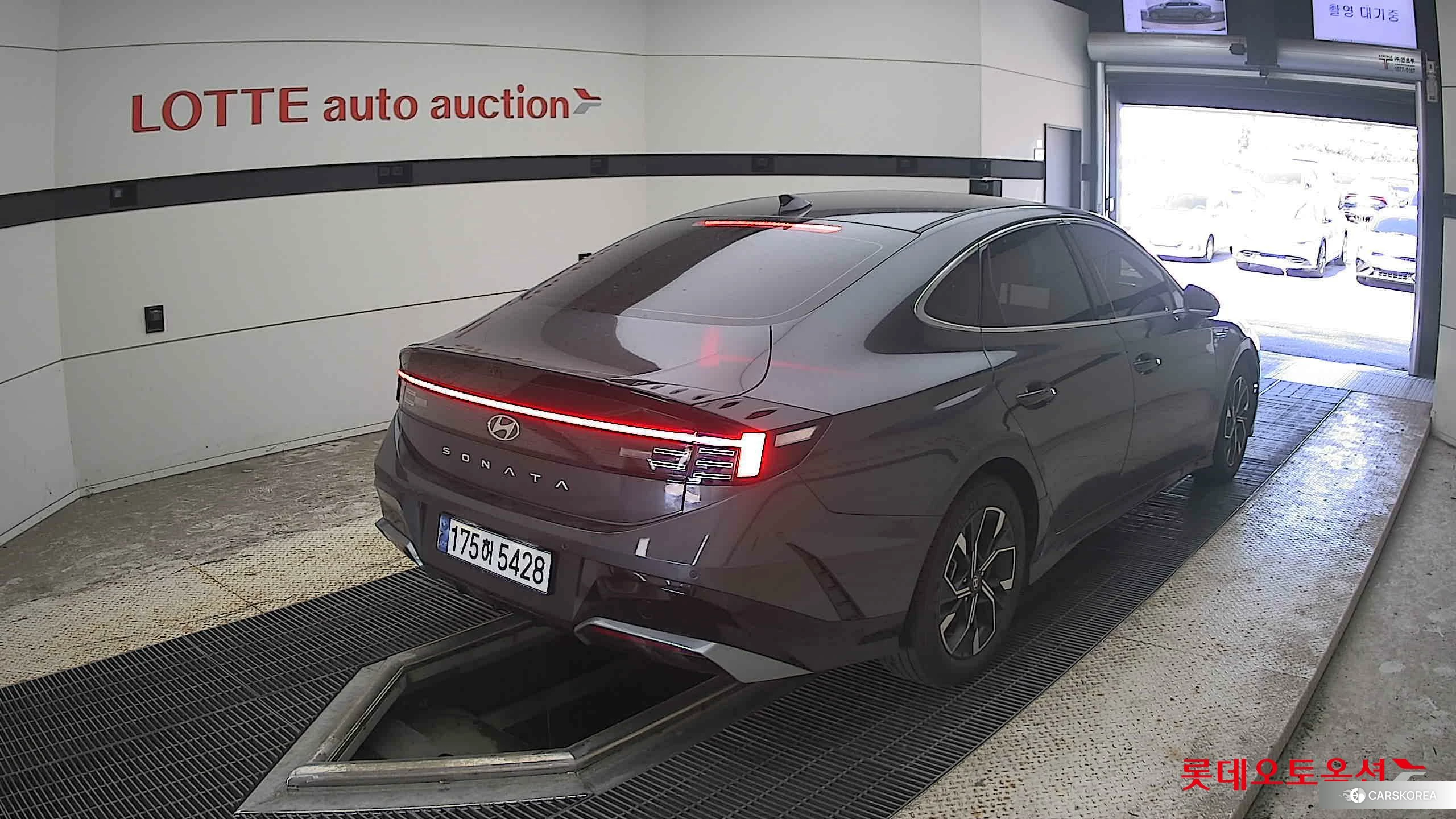 Hyundai Sonata id 4902531 из Кореи 32