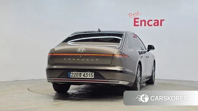 Hyundai Grandeur (GN7) id 3758708 из Кореи 14