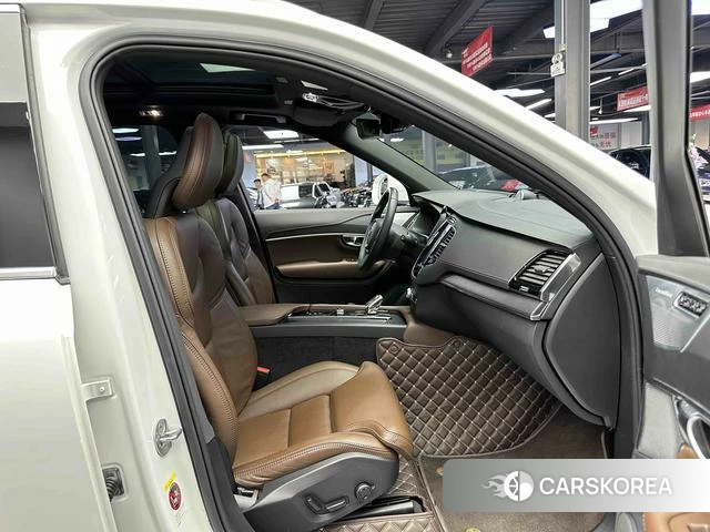 Volvo XC90 2022 Белый из Китая, фото 4