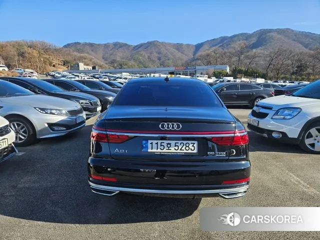 Audi A8 (D5) id 3529641 из Кореи 9