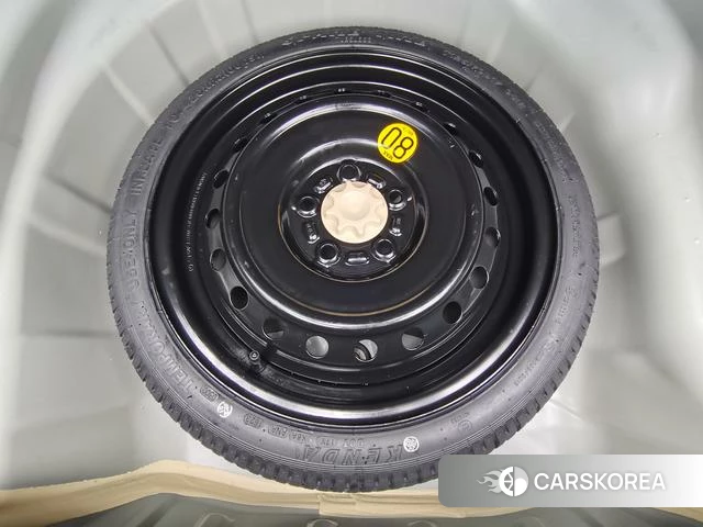 Toyota Corolla id 4368071 из Китая 18