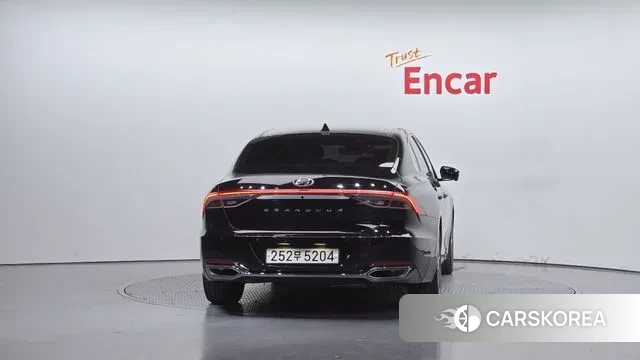 Hyundai The New Grandeur IG id 3373060 из Кореи 14