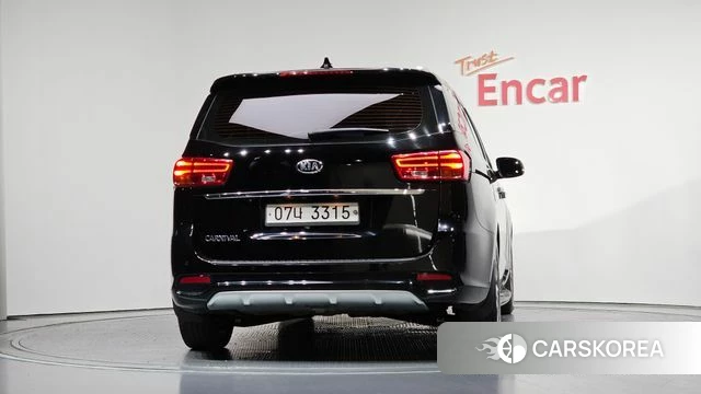 Kia The New Carnival id 4525874 из Кореи 14