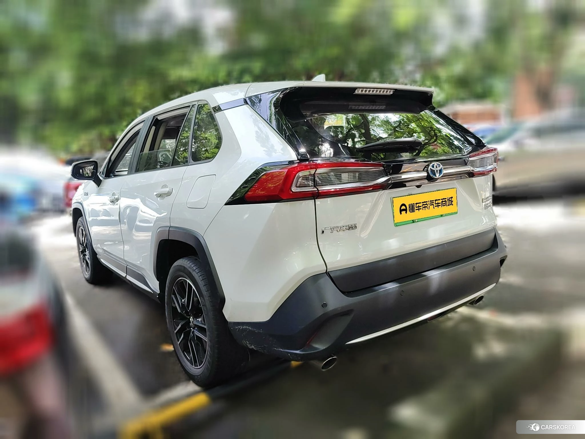 Toyota Weilanda PHEV id 4479754 из Китая 15