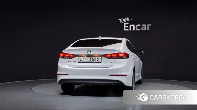 Hyundai Avante AD id 3474819 из Кореи 14