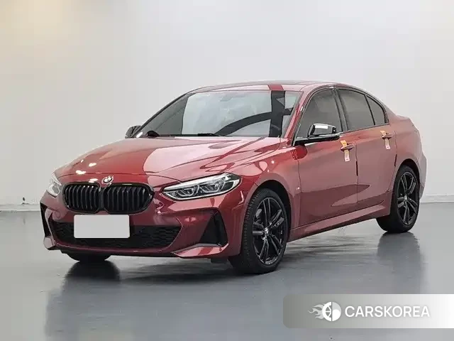 BMW 1 series 2022 Red/purple из Китая, фото 4