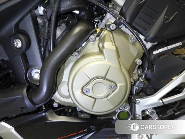 Engine photo