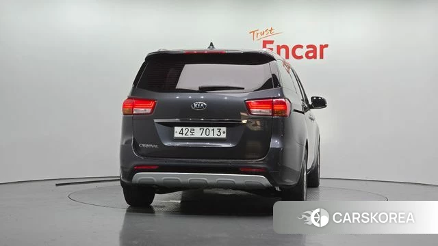 Kia All New Carnival id 4703614 из Кореи 14