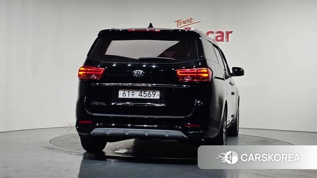 Kia The New Carnival id 4557892 из Кореи 26