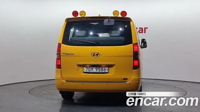 Hyundai The New Grand Starex id 2446838 из Кореи 14