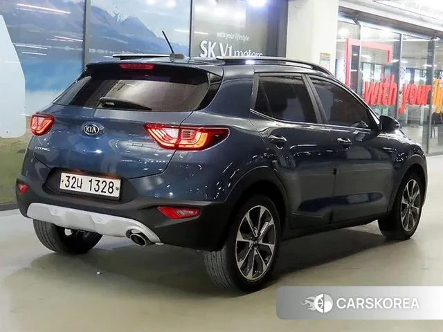 Kia Stonic id 3297765 из Кореи 14