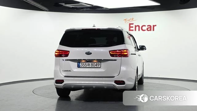 Kia The New Carnival id 4557481 из Кореи 14