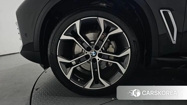 BMW X5 (G05) id 4641463 из Кореи 30