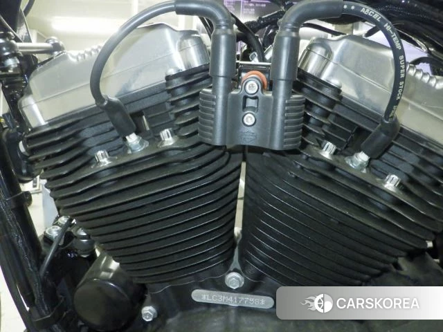 Engine photo