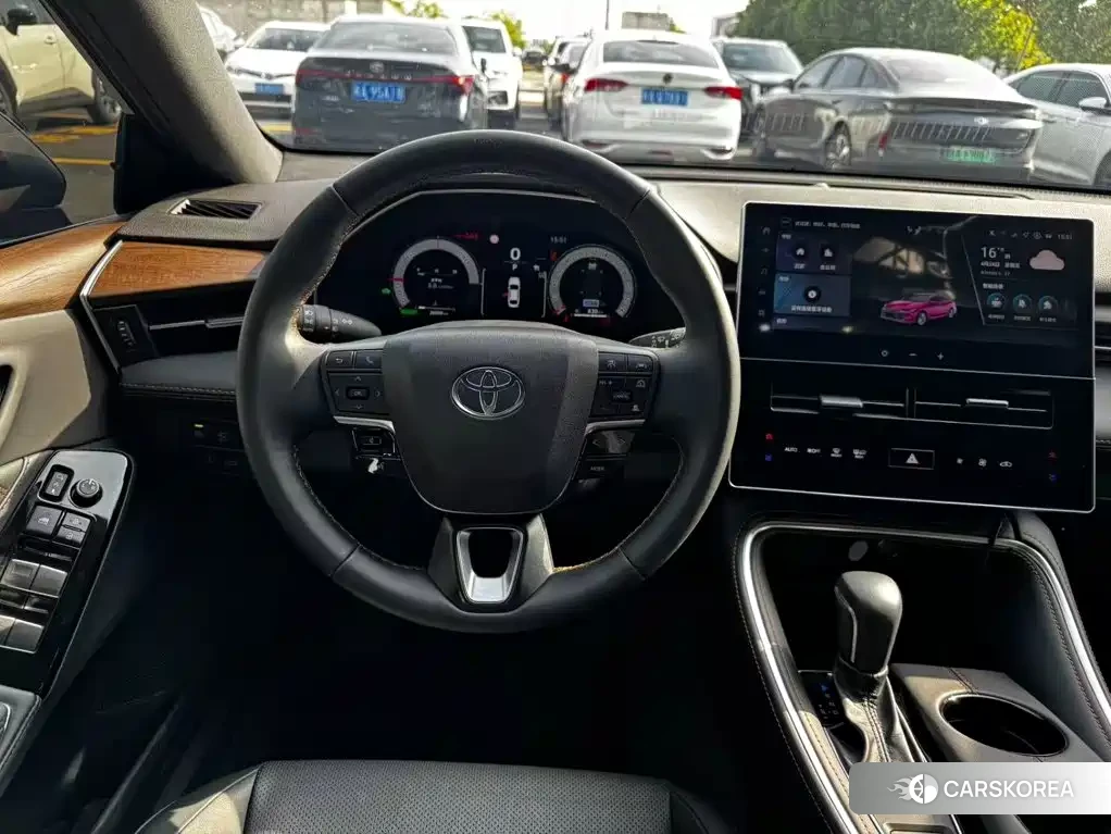 Toyota Avalon 2025 Черный из Китая, фото 6