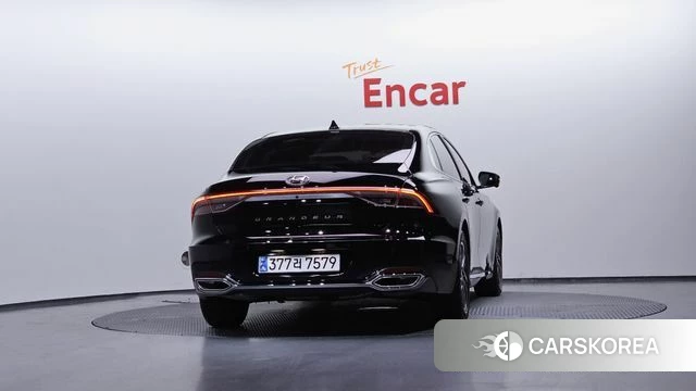 Hyundai The New Grandeur IG id 3911001 из Кореи 14