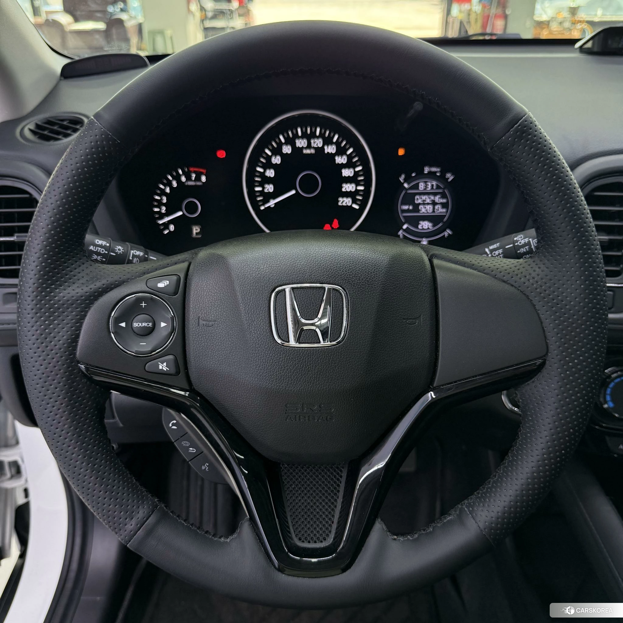 Honda Vezel id 4510535 из Китая 11
