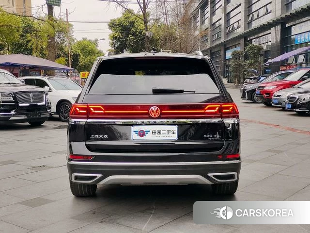 Volkswagen Tourang 2024 Черный из Китая, фото 5