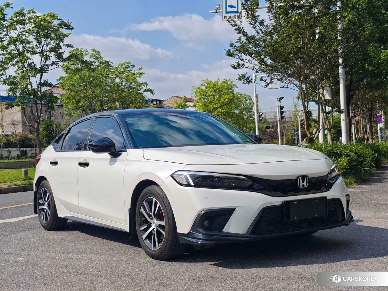 Honda Civic 2022 Белый из Китая, фото 4