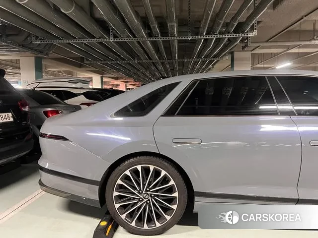 Hyundai Grandeur (GN7) 2023 Серый из Кореи, фото 4