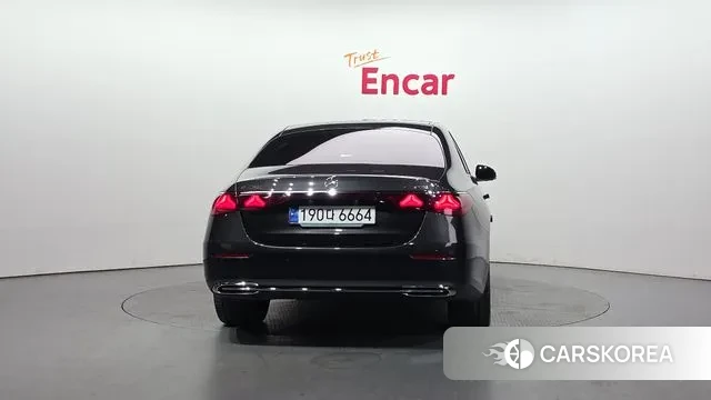 Mercedes-Benz E-Class W214 id 3399903 из Кореи 14