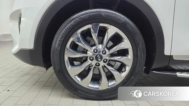 Kia The New Sorento id 4781045 из Кореи 31