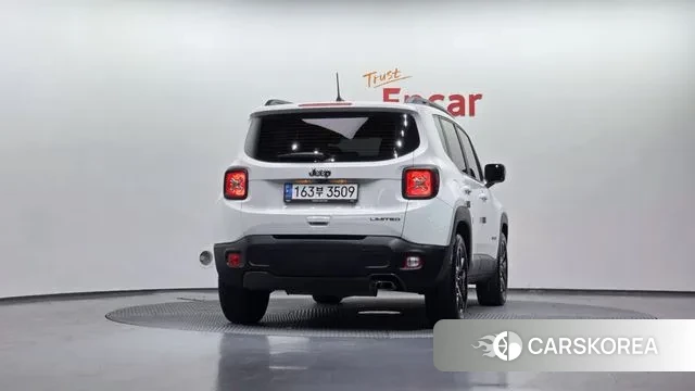 Jeep Renegade id 3701821 из Кореи 14