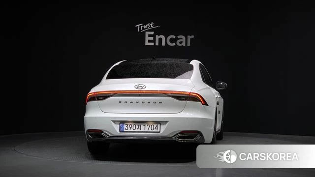 Hyundai The New Grandeur IG id 4350905 из Кореи 25