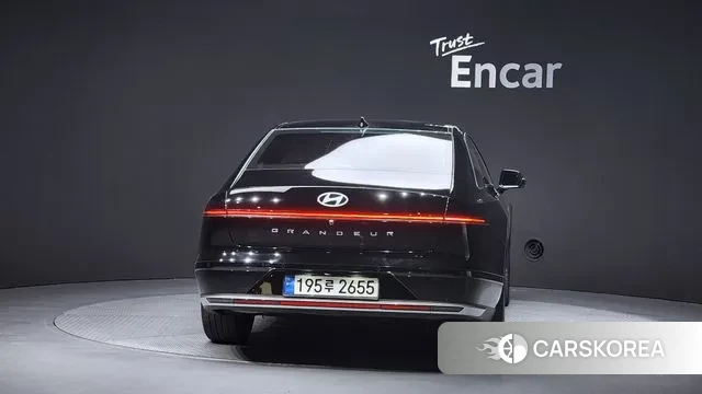 Hyundai Grandeur (GN7) id 3690358 из Кореи 14