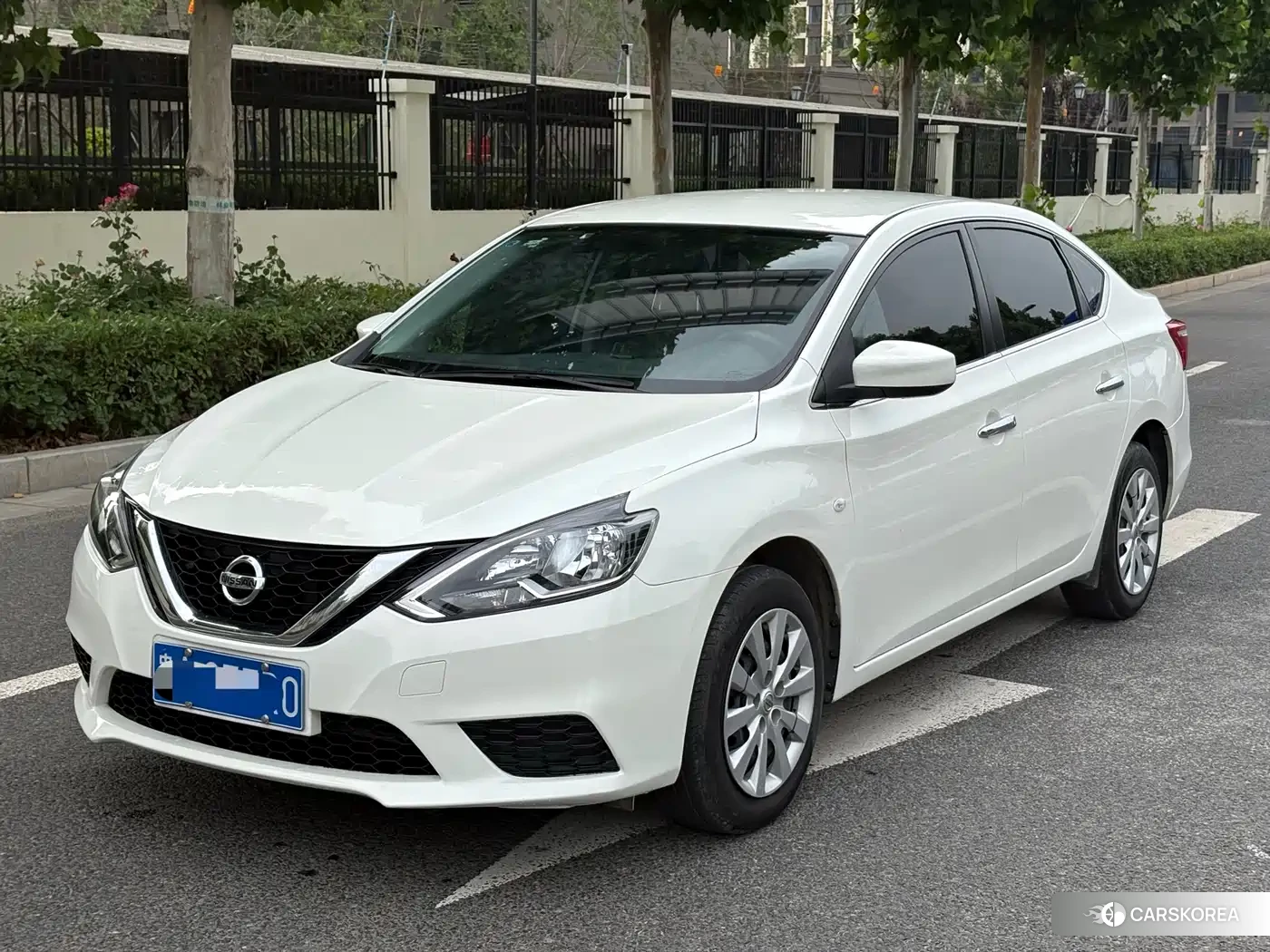 Nissan Sylphy 2021 Белый из Китая, фото 4