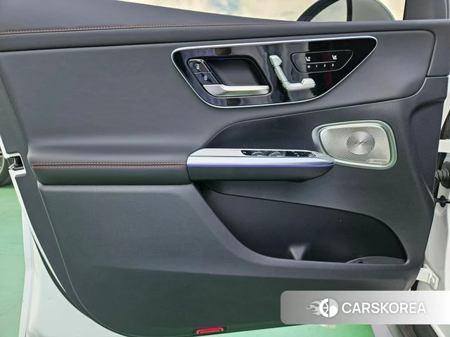 Mercedes-Benz GLC-Class X254 2026 Белый из Кореи, фото 6