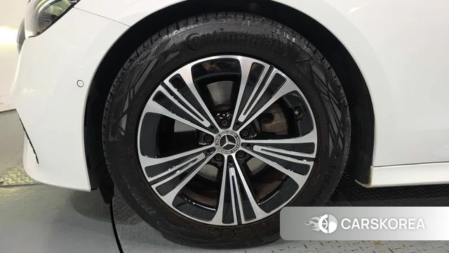 Mercedes-Benz E-Class W214 id 4782973 из Кореи 25