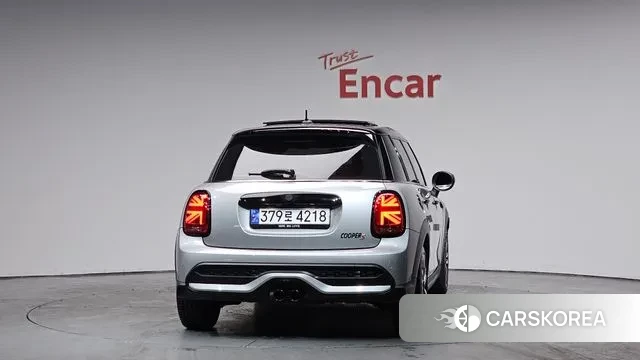 Mini Cooper S id 3684875 из Кореи 14