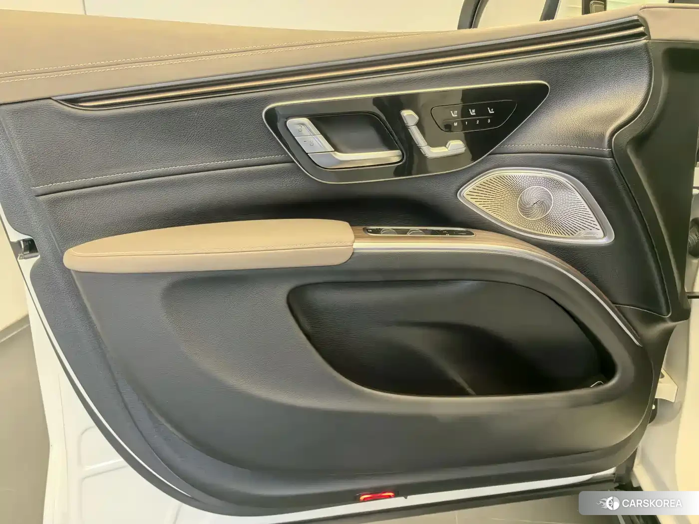 Mercedes-Benz EQS id 4644374 из Китая 11