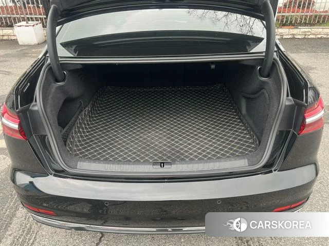 Audi A6L id 4229201 из Китая 11