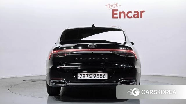 Hyundai The New Grandeur IG id 3818362 из Кореи 14