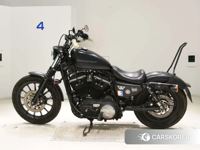 Harley-Davidson Sportster XL883N 2010 из Японии