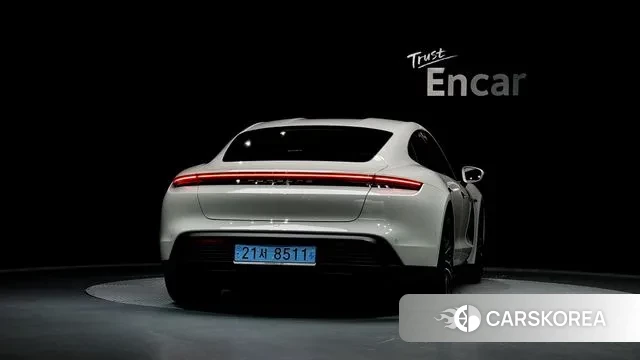 Porsche Taycan id 3371845 из Кореи 14