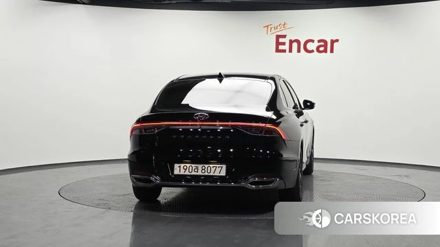 Hyundai The New Grandeur IG Hybrid id 3923005 из Кореи 14