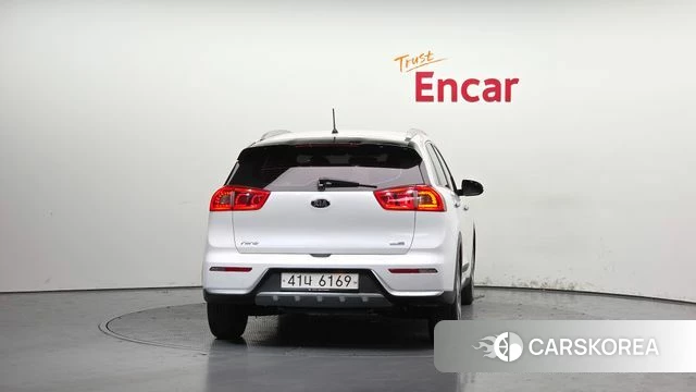 Kia Niro id 4305227 из Кореи 14