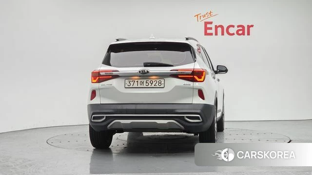 Kia Seltos id 4573778 из Кореи 14