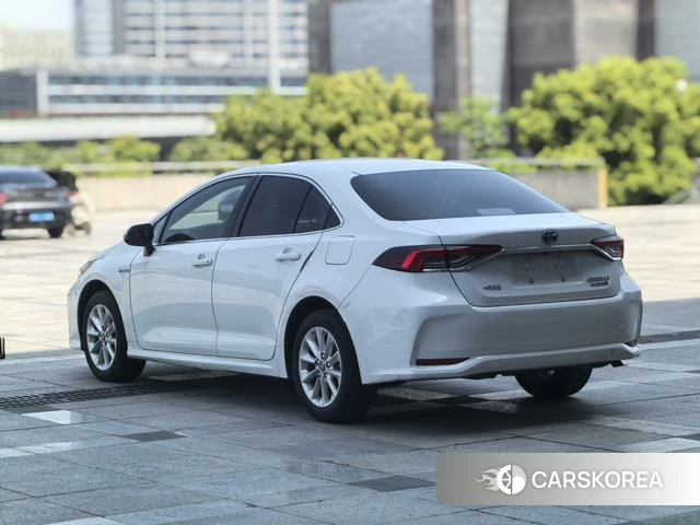 Toyota Corolla id 4261321 из Китая 7
