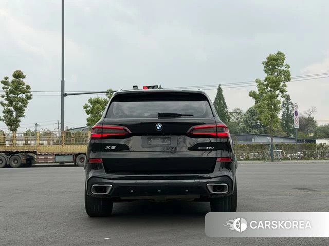 BMW X5 id 4216325 из Китая 9