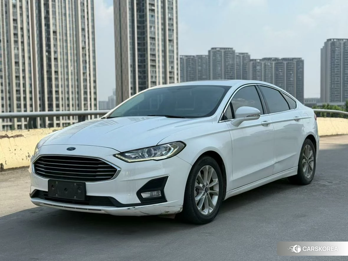 Ford Mondeo 2020 Белый из Китая, фото 4