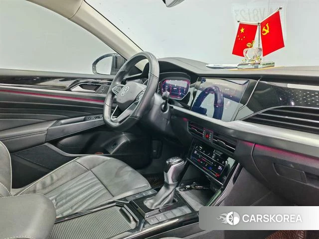 Volkswagen Passat id 4261288 из Китая 15