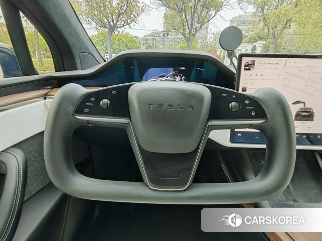 Tesla Model X id 4239064 из Китая 18