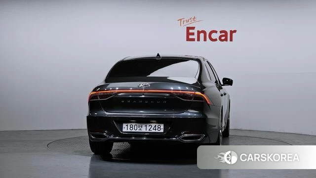 Hyundai The New Grandeur IG id 3905134 из Кореи 14