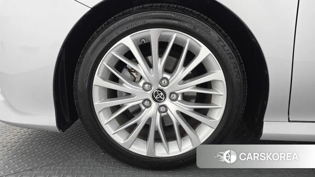 Toyota Camry (XV70) id 4233183 из Кореи 24