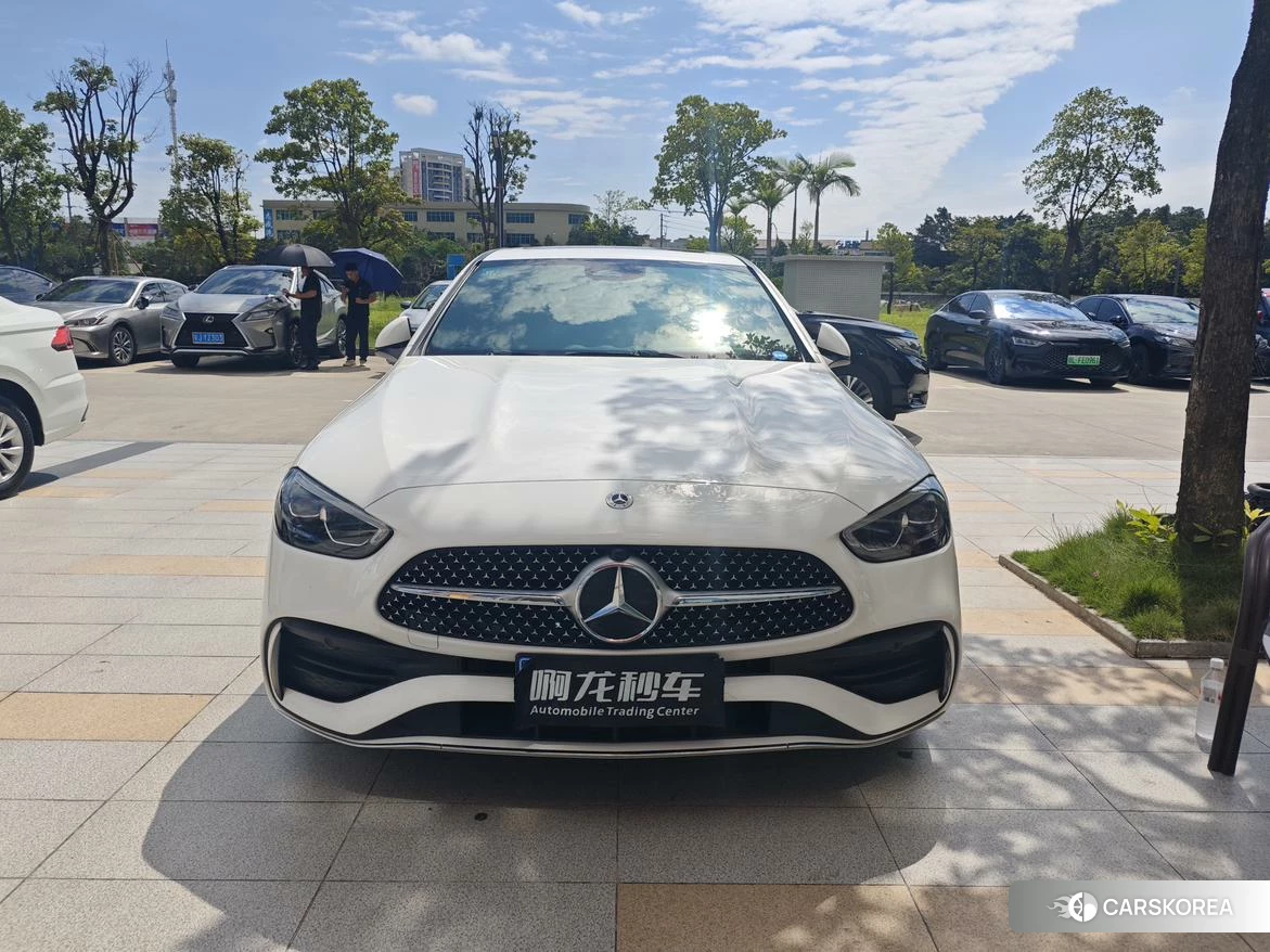 Mercedes-Benz Class C 2022 Белый из Китая, фото 4